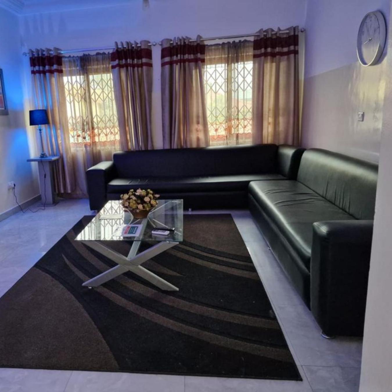 Perriman Hotel Kokrobite Экстерьер фото