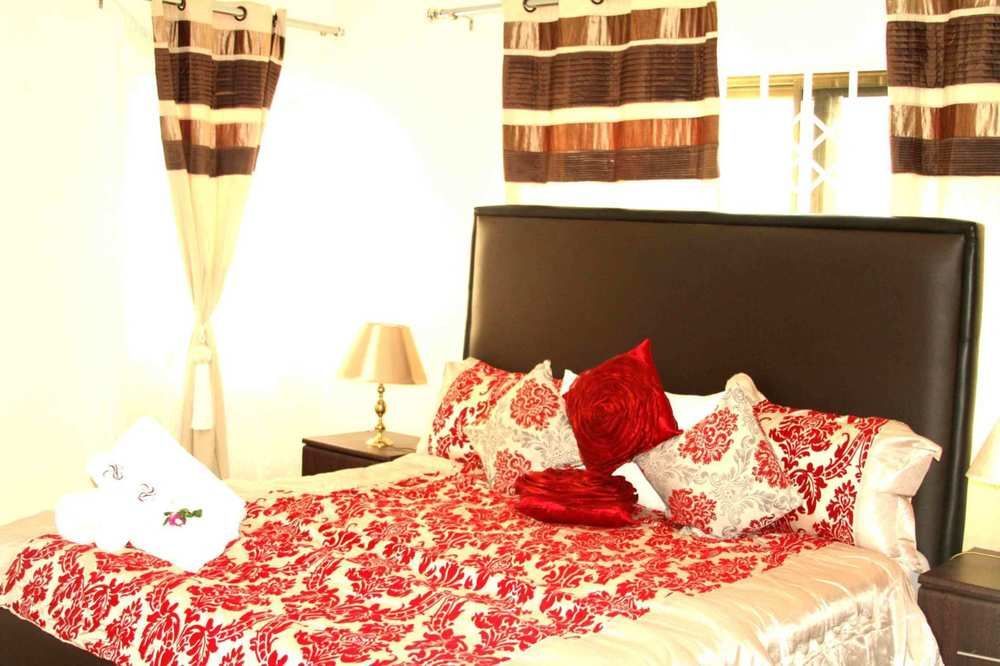 Perriman Hotel Kokrobite Экстерьер фото